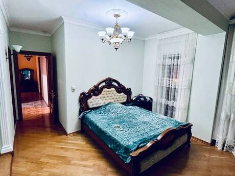 Аренда: 4-комнатная квартира, 150 м², İçəri Şəhər: 2 200 ₼/мес 4