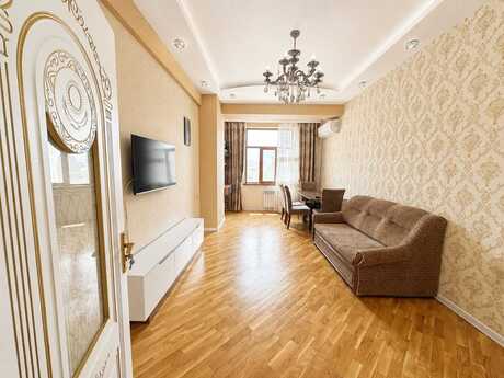 Объявление №6428065 - Баку, м. Нефтчиляр, 2-комн., 75 м², 3/17 этаж