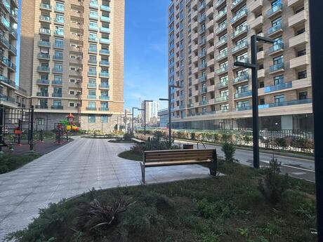 4 otaqlı mənzil, 190 m², Nizami: 690 000 ₼ 3