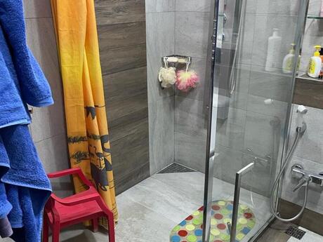 3-room apartment for rent, 85 m², Şah İsmayıl Xətai: 800 ₼/mo 5