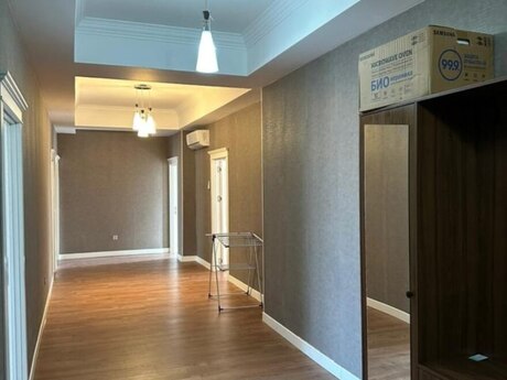 Kirayə 4 otaqlı mənzil, 160 m², Ağ şəhər: 2 000 ₼/ay 4