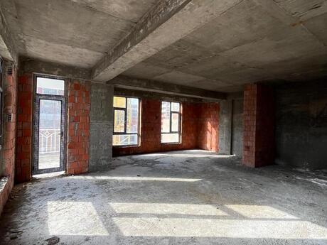 2 otaqlı mənzil, 82 m², 28 May: 238 000 ₼ 3