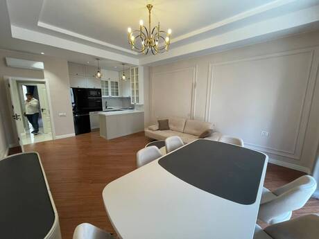 Kirayə 3 otaqlı mənzil, 105 m², Ağ şəhər: 2 200 ₼/ay 5