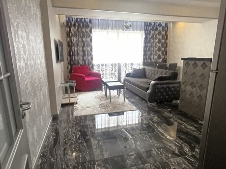 Kirayə 2 otaqlı mənzil, 82 m², Park Azure: 1 150 ₼/ay 2