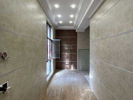 1 otaqlı mənzil, 60 m², 28 May: 168 000 ₼ 3