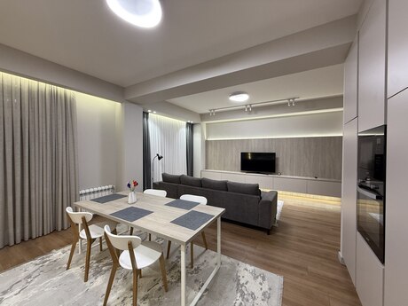 Аренда: 3-комнатная квартира, 135 м², Ağ şəhər: 3 000 ₼/мес 3