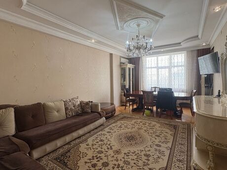 3 rooms · 130 m² · floor 9/13, Badamdar