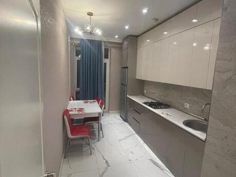 2-room apartment for rent, 95 m², Azadlıq Prospekti: 750 ₼/mo 2
