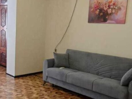 Elan №6427841 - Bakı, İçəri Şəhər m., 3 otaqlı, 85 m², 4/8 mərtəbə