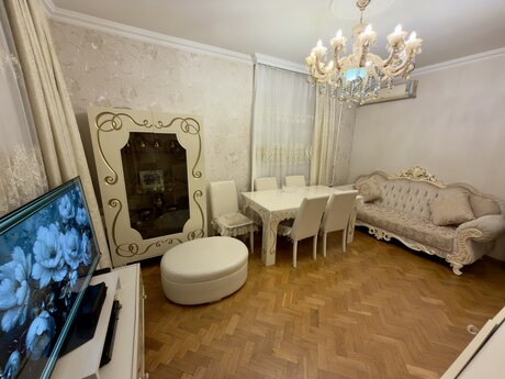 Şah İsmayıl Xətaidə 3 otaqlı köhnə tikili mənzil satılır, 65 m², 230 000 AZN, şəkil 5 / 12