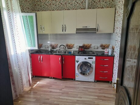 4 otaqlı həyət evi, 350 m², Digah: 93 000 ₼ 5