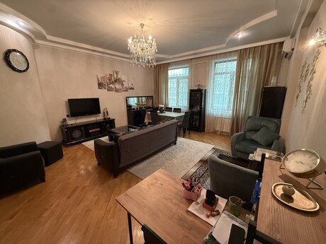 3 otaqlı mənzil, 134 m², Nizami: 465 000 ₼ 4