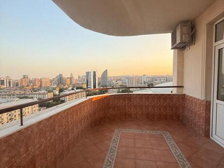 4 otaqlı mənzil, 190 m², Nəriman Nərimanov: 560 000 ₼ 3