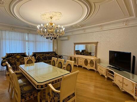 4 otaqlı mənzil, 220 m², 28 May: 630 000 ₼ 4