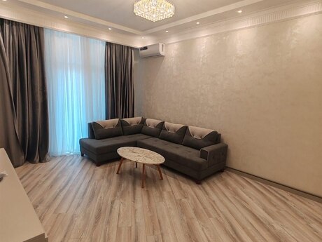 Kirayə 2 otaqlı mənzil, 97 m², Gənclik: 1 500 ₼/ay 3