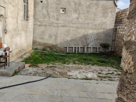 3 otaqlı həyət evi, 60 m², Binə: 60 000 ₼ 2