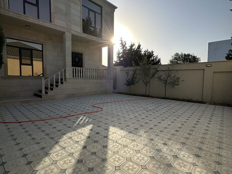 5 otaqlı həyət evi, 200 m², Ramana: 195 000 ₼ 5