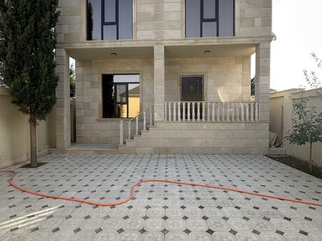5 otaqlı həyət evi, 200 m², Ramana: 195 000 ₼ 2