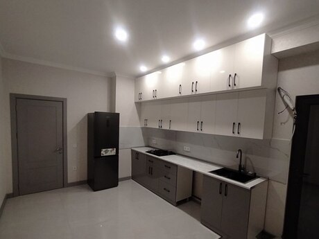 Аренда: 2-комнатная квартира, 71 м², West Town: 849 ₼/мес 4