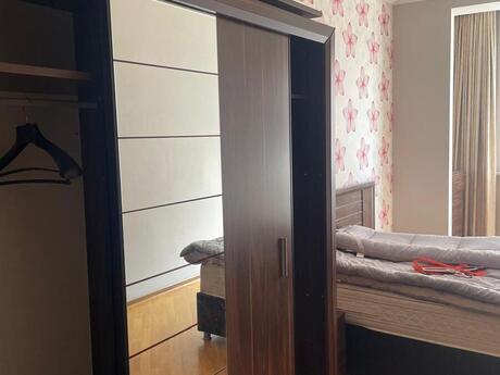 Kirayə 3 otaqlı mənzil, 125 m², 8 Noyabr: 1 299 ₼/ay 2