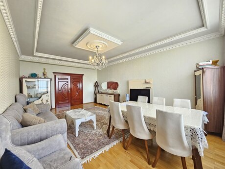 3-комнатная квартира, 135 м², Nəsimi: 318 000 ₼ 2