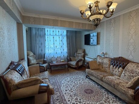 Elan №6428708 - Bakı, Gənclik m., 2 otaqlı, 65 m², 9/10 mərtəbə