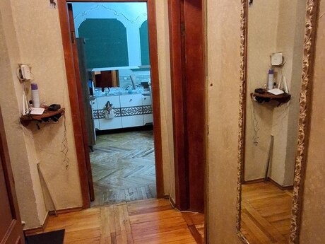 3-комнатная квартира, 80 м², Elmlər Akademiyası: 240 000 ₼ 5
