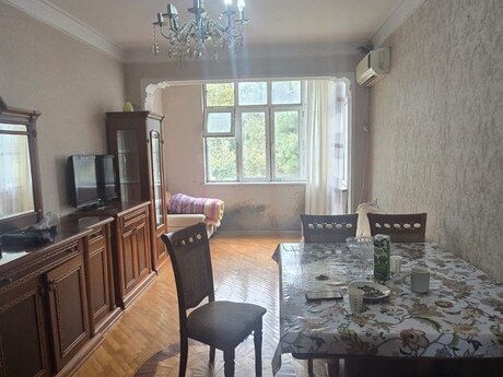 Объявление №6428801 - Баку, м. Мемар Аджеми, 2-комн., 45 м², 4/5 этаж