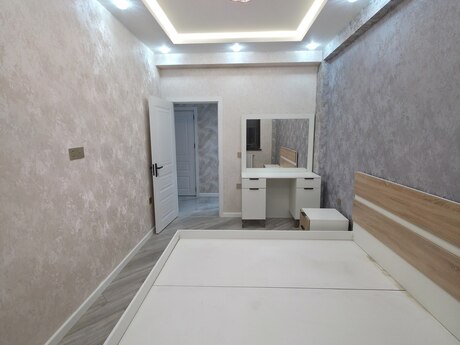 Elan №6428805 - Bakı, Qaraçuxur q., 2 otaqlı, 55 m², 8/12 mərtəbə