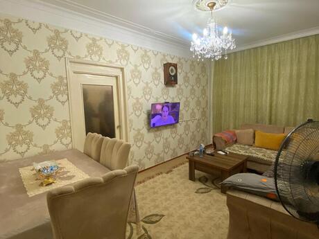 Elan №6037136 - Bakı, Qaraçuxur q., 4 otaqlı, 100 m², 1/9 mərtəbə
