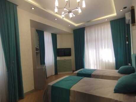 4 otaqlı mənzil, 186 m², 28 May: 780 000 ₼ 5
