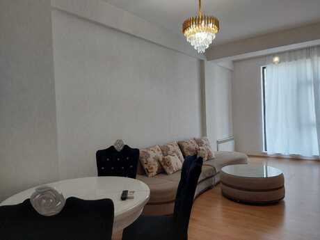 Elan №6428951 - Bakı, Nəriman Nərimanov m., 3 otaqlı, 92 m², 4/9 mərtəbə