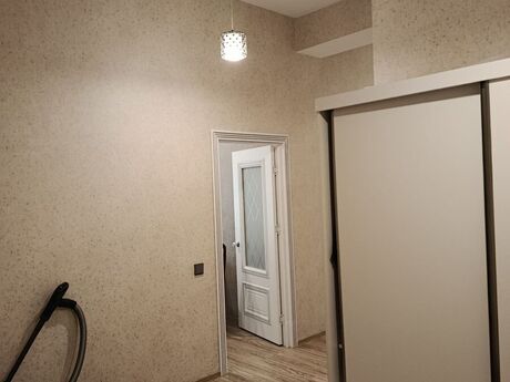 2 otaqlı mənzil, 83 m², 9-cu mikrorayon: 195 000 ₼ 5