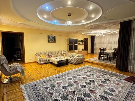 4-комнатная квартира, 240 м², 28 May: 690 000 ₼ 3