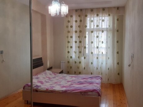 Kirayə 2 otaqlı mənzil, 70 m², İnşaatçılar: 645 ₼/ay 2