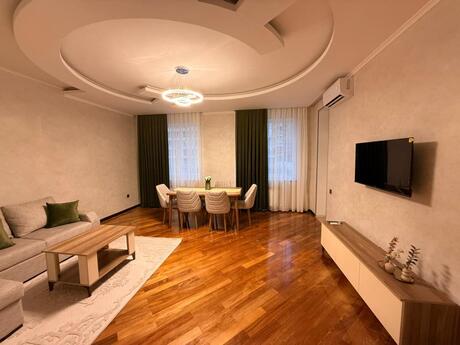 Kirayə 2 otaqlı mənzil, 100 m², Şah İsmayıl Xətai: 950 ₼/ay 2