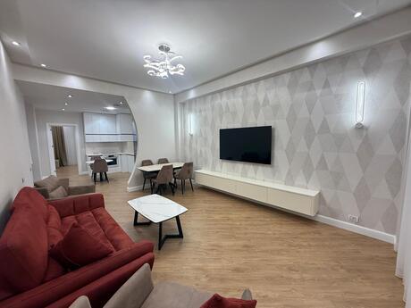Kirayə 3 otaqlı mənzil, 100 m², Ağ şəhər: 1 800 ₼/ay 3