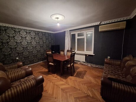 3 otaq · 90 m² · 9/9 mərtəbə, 20 Yanvar