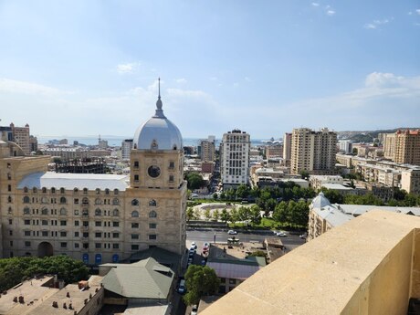 Kirayə 3 otaqlı mənzil, 137 m², Nizami: 2 500 ₼/ay 4