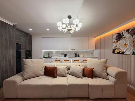 Kirayə 2 otaqlı mənzil, 85 m², İçəri Şəhər: 1 600 ₼/ay 2