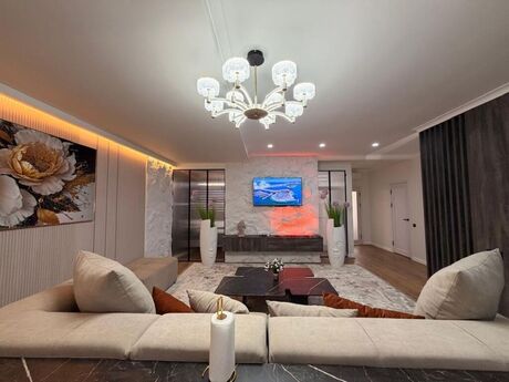 2 rooms · 85 m² · floor 6/16, İçəri Şəhər