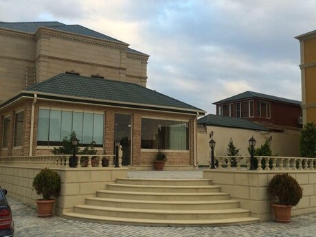 6 otaqlı həyət evi, 420 m², Görədil: 930 000 ₼ 2