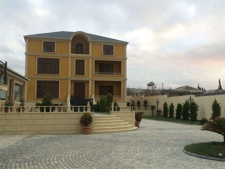 6 otaqlı həyət evi, 420 m², Görədil: 930 000 ₼ 5