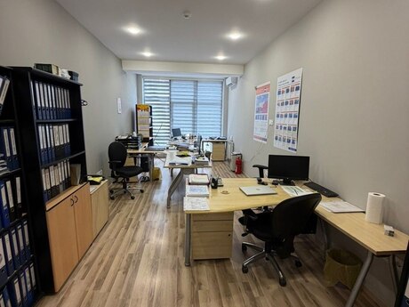 Elan №6429086 - Bakı, Gənclik m., 3 otaqlı, 120 m²