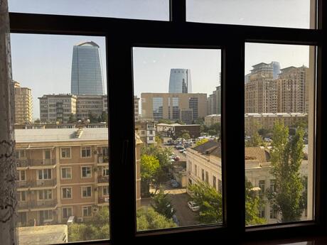 Elan №6429184 - Bakı, Şah İsmayıl Xətai m., 3 otaqlı, 110 m², 6/19 mərtəbə