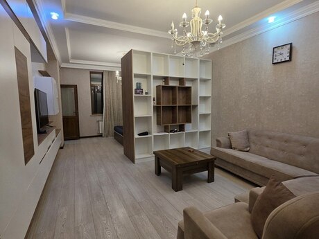 1 otaqlı mənzil, 70 m², Nəriman Nərimanov: 290 000 ₼ 2