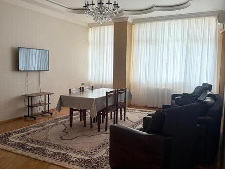 Kirayə 4 otaqlı mənzil, 140 m², Nəsimi: 1 300 ₼/ay 2