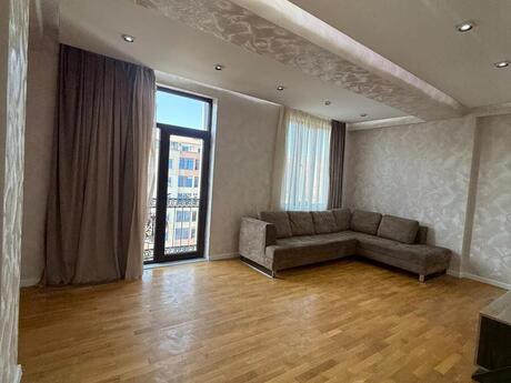 3-комнатная квартира, 128 м², Memar Əcəmi: 354 000 ₼ 2