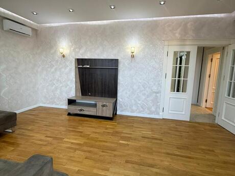 3-комнатная квартира, 128 м², Memar Əcəmi: 354 000 ₼ 3