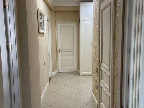 3 otaqlı mənzil, 131 m², Yasamal: 387 000 ₼ 3